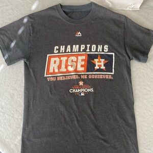 Boys XL gray Astros Tshirt